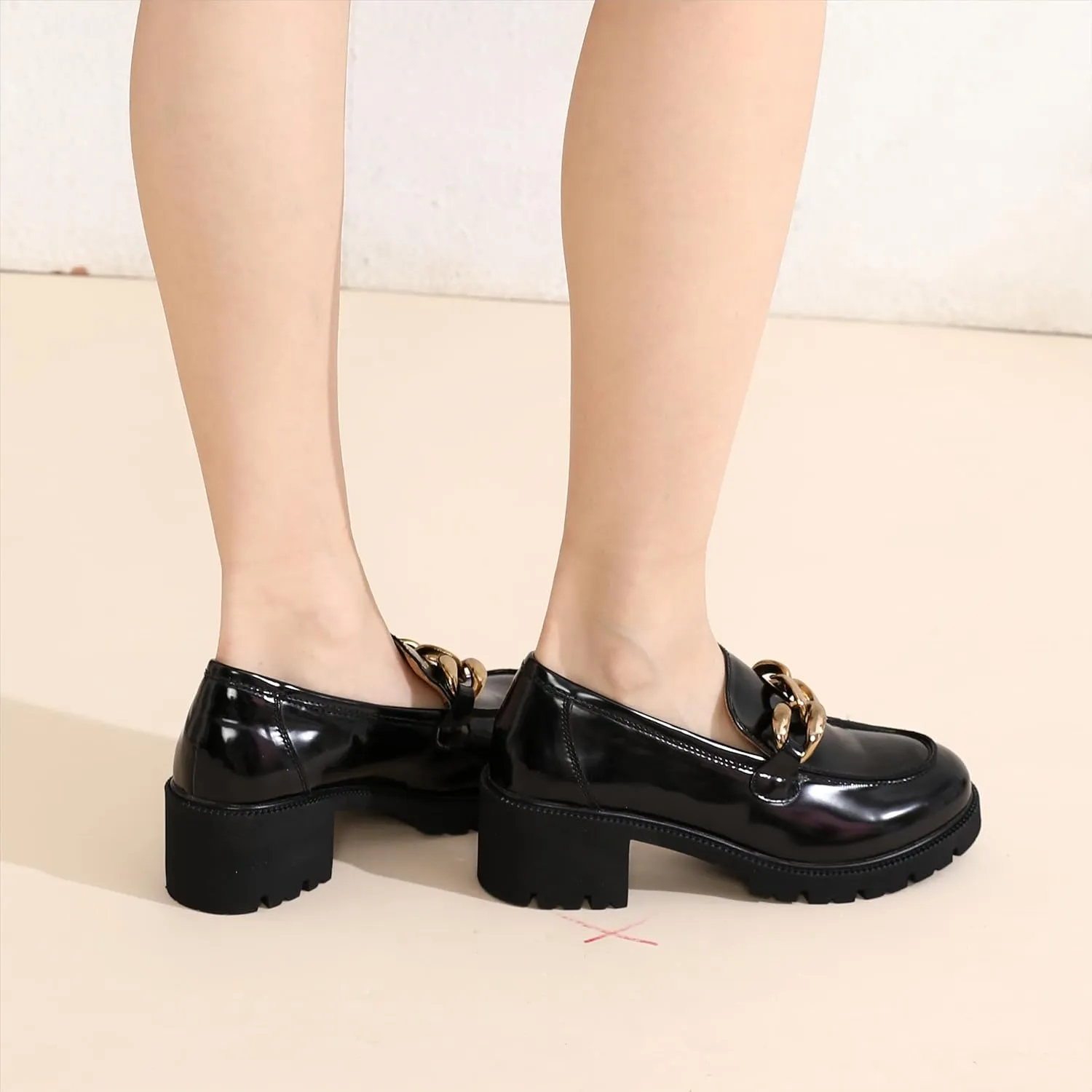 Chunky Loafers Women Platform Loafers for Women Comfort Slip-on Loafers with Chain Faux Leather