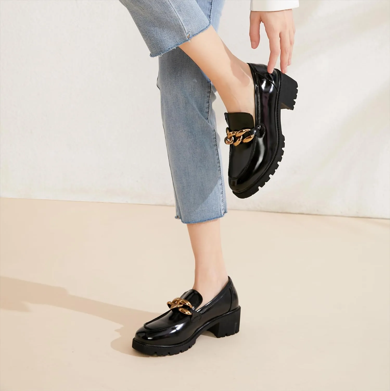 Chunky Loafers Women Platform Loafers for Women Comfort Slip-on Loafers with Chain Faux Leather