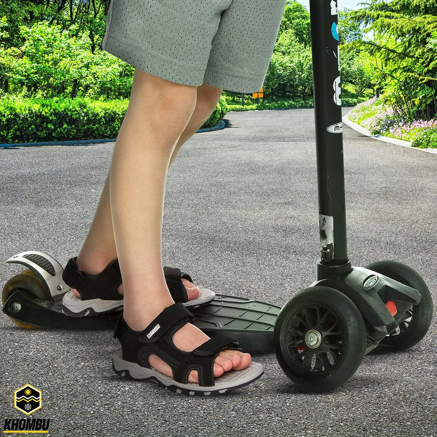 Khombu Boy's Open Toe Sandal
