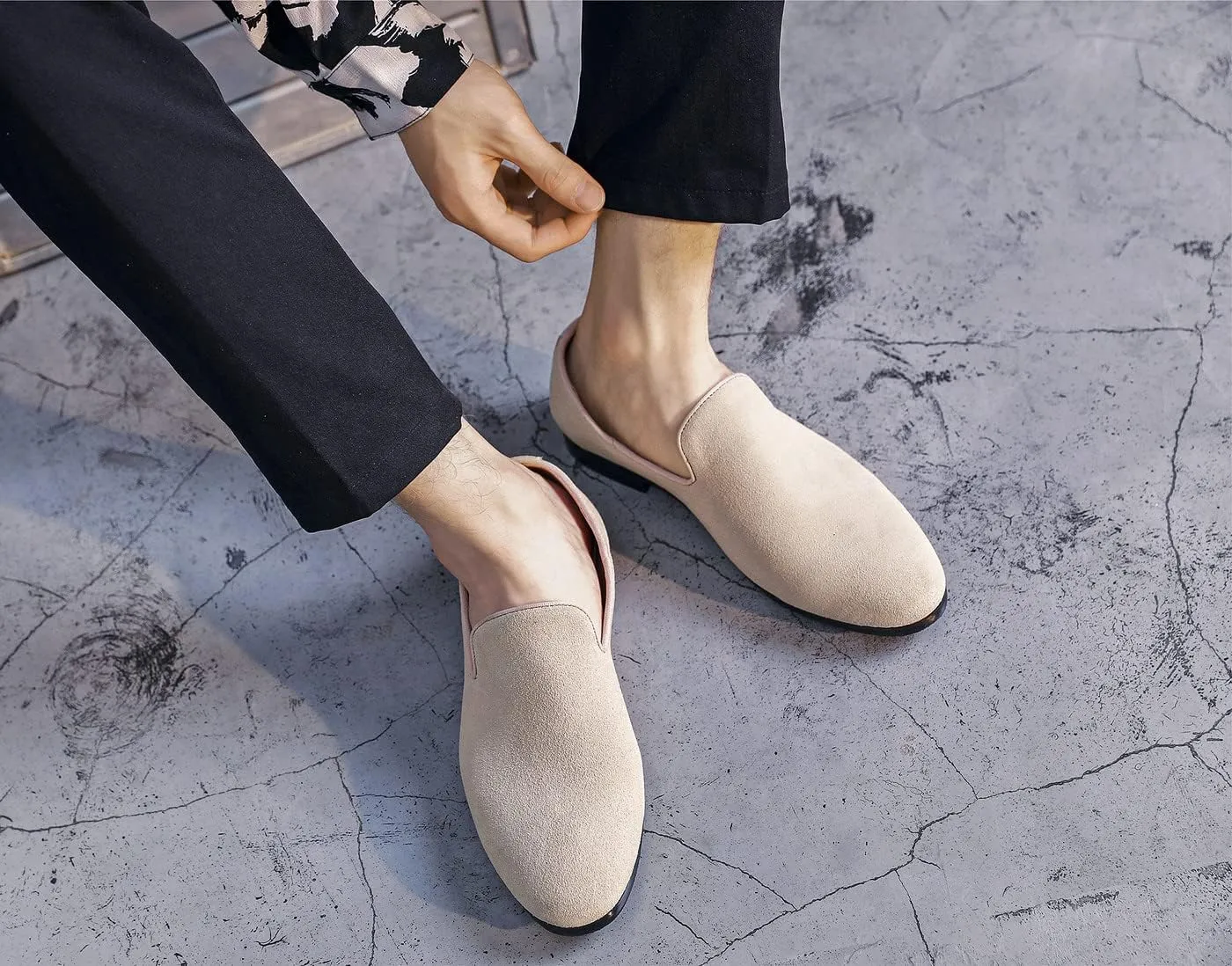 Mens Shoes Suede Slip-on Penny Loafers Casual Smoking Slippers Driving Dress Shoes Black Brown Ivory Khaki