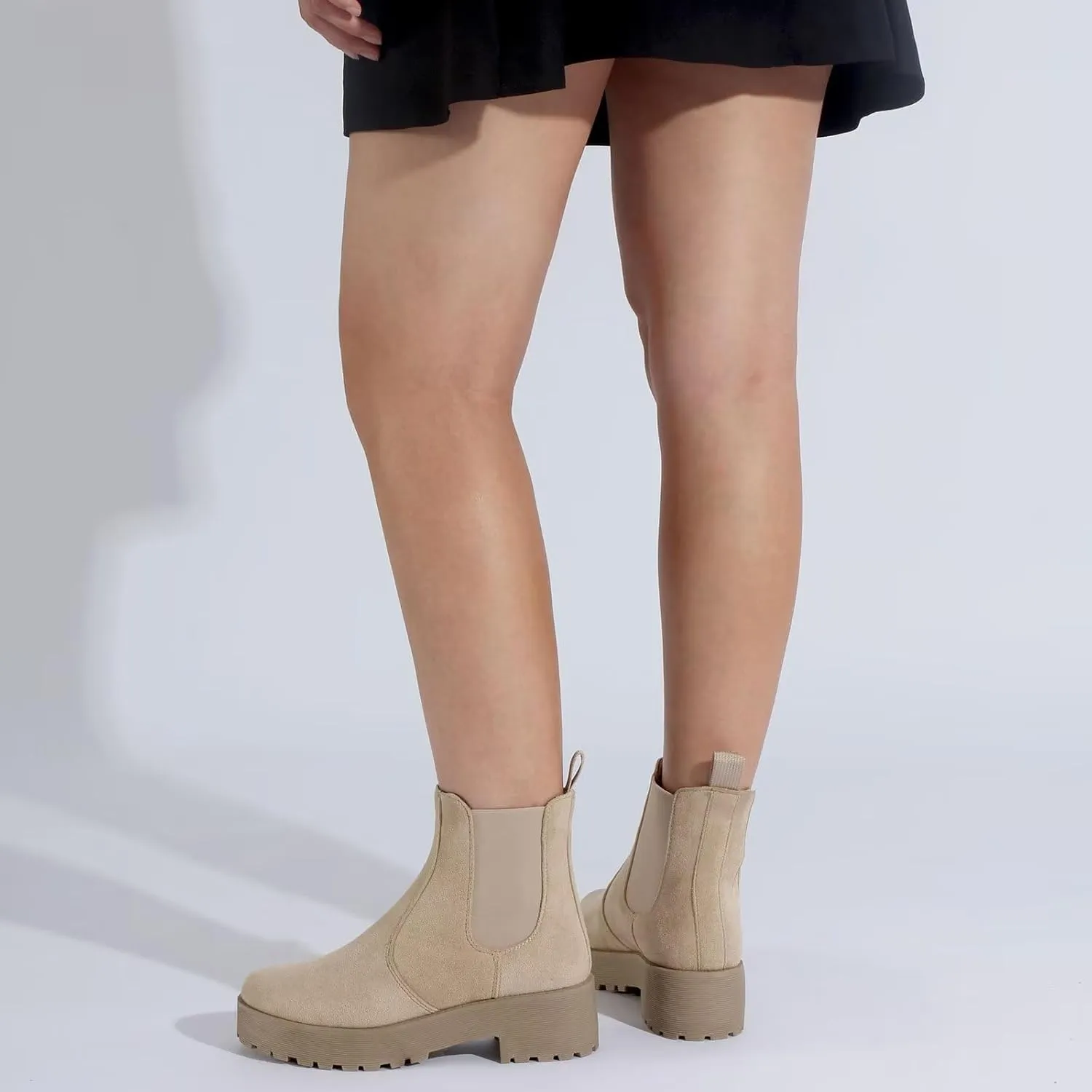 MUSSHOE Chelsea Chunky Heel Hiking Boots Womens Fall Ankle Platform Combat Boot Slip On Winter Moto Booties for Women Comfy