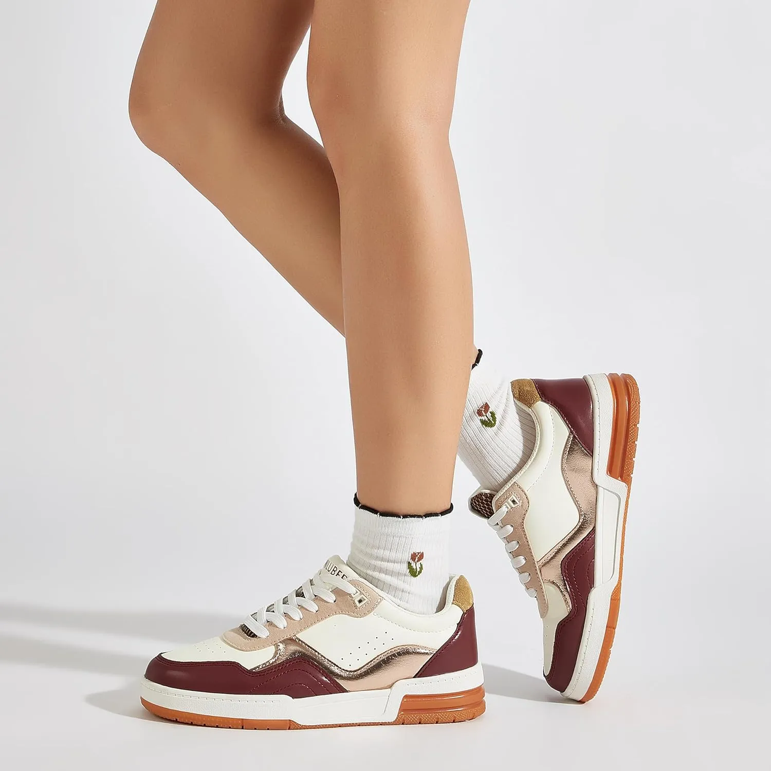 Niluber Women's Fashion Low Top Sneakers - White PU Leather Tennis Shoes-Lace Up Comfortable Casual Waking Shoes