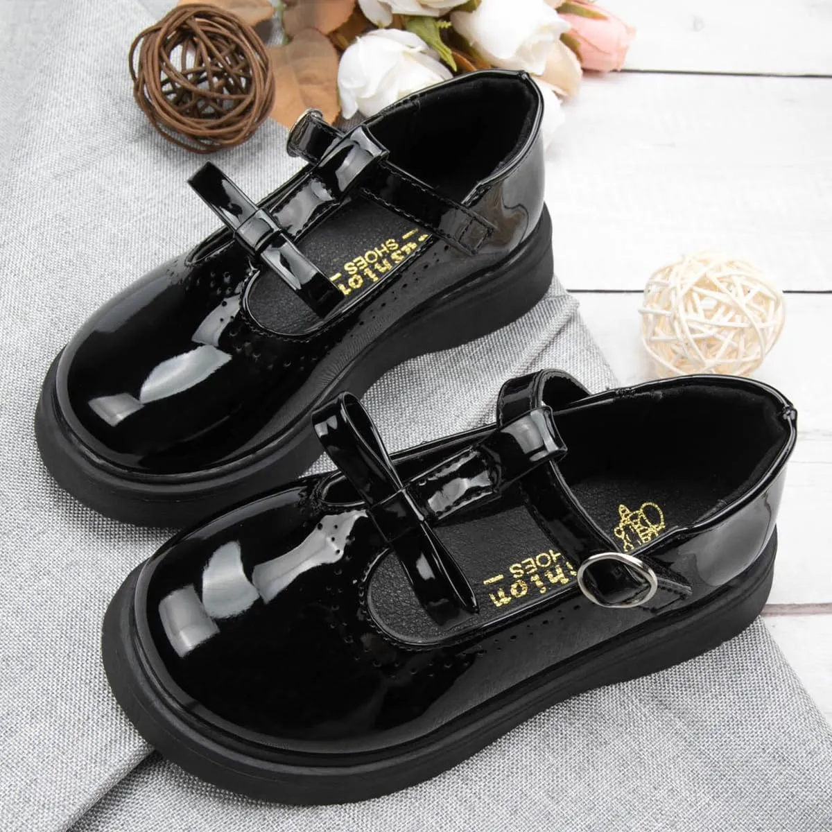 Oamico Toddler Girls Dress Shoes Loafers School Uniform Mary Jane Flats Thick Non-Slip Sole Casual Shoe (Toddler/Little Kids)