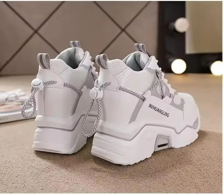 Thick Sole Sports Casual Leather Shoes for Ladies, Womens Platform Sneakers, Oxfords, Air Cushion, Lace-up, High Top, Platform, Retro, Vulcanize, Court, Walking Shoes Lilac