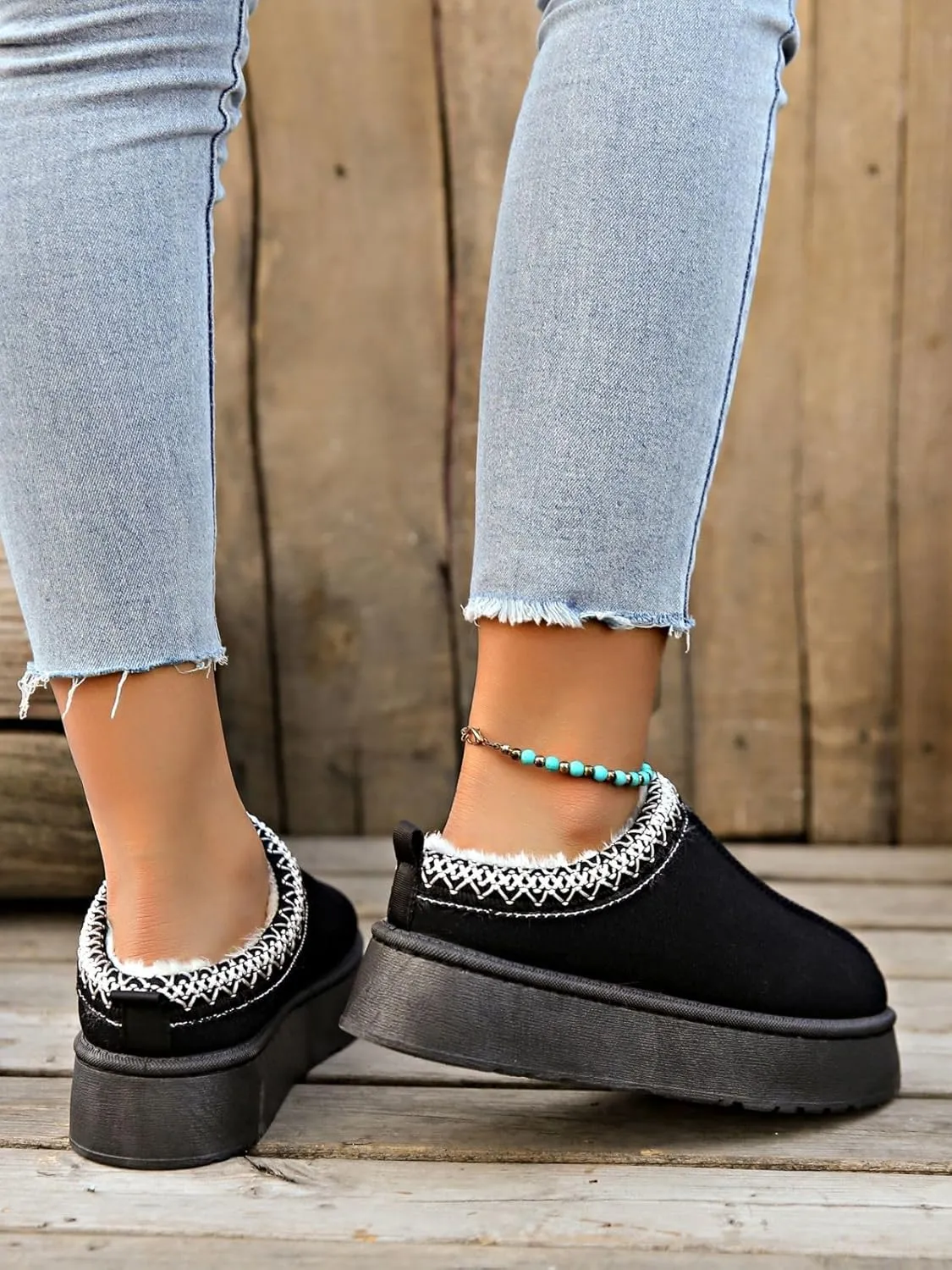 TOCONFFON Womens Slip On Platform Slippers Faux Fur Boots Slipper Thickened Sole Durable Fluffy House Slippers for Indoor and Outdoor