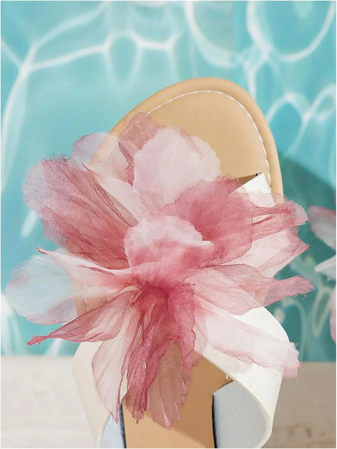 Verdusa Women's Holiday Floral Criss Cross Two Band Flat Sandals Open Toe Summer Slippers