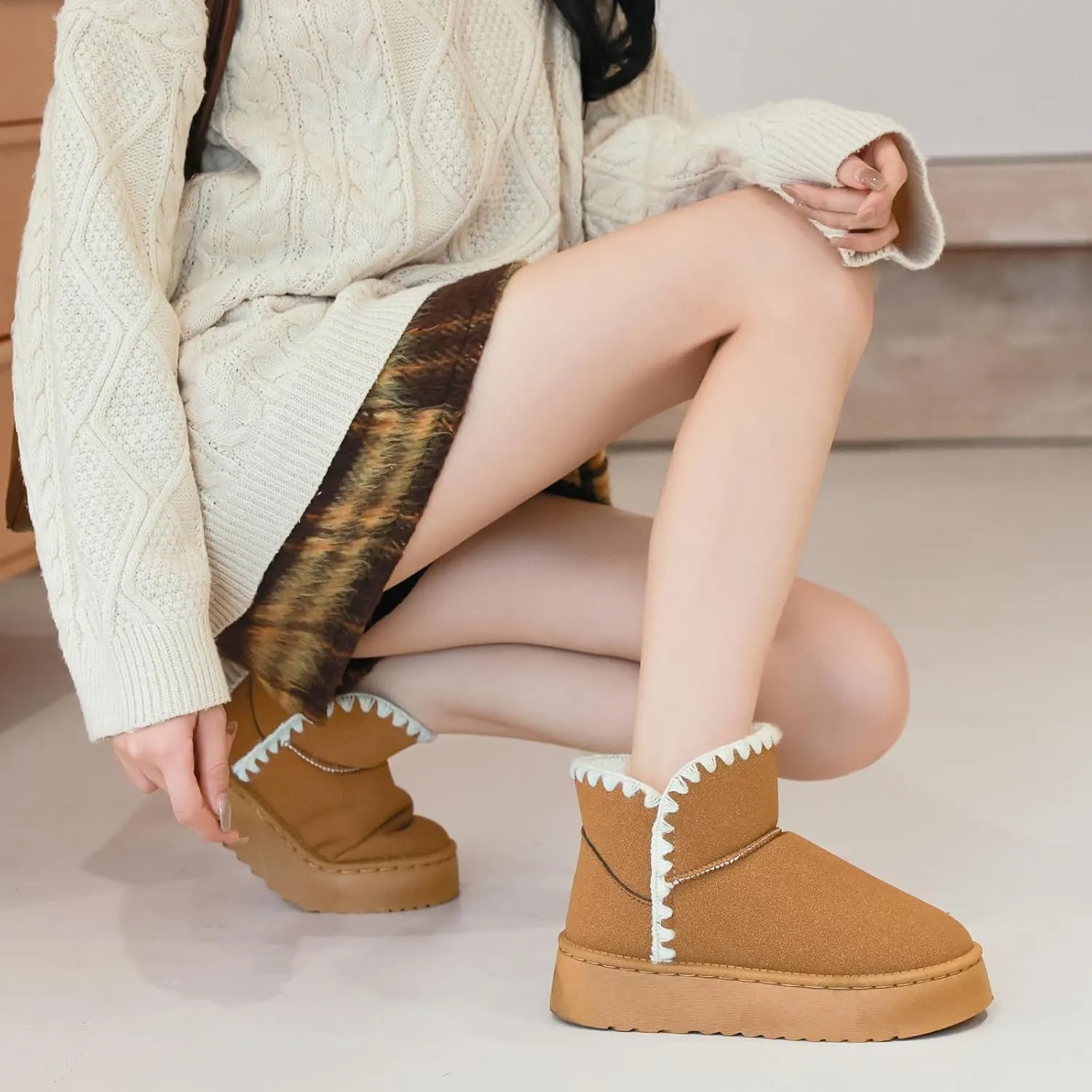 Winter Boots for Women, Lightweight Platform Boots Fashion Ankle Boots for Women,Classic Suede Fur Leather Snow Boots with Comfort Insole Waterproof Stylish Fall Boots