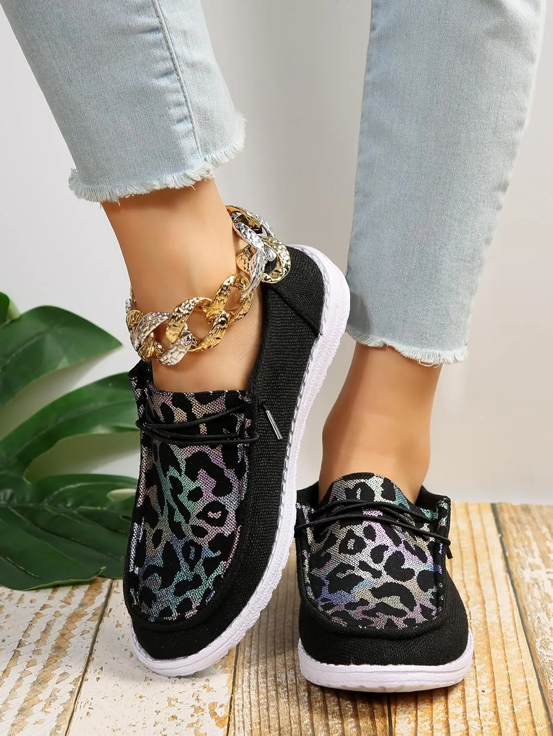Women's Milky Cow Print Slip-On Loafers - Lightweight Comfortable Casual Shoes with Elastic Laces, Foam Outsole, Orthotic Walking Shoes for Daily Wear, US 6-10